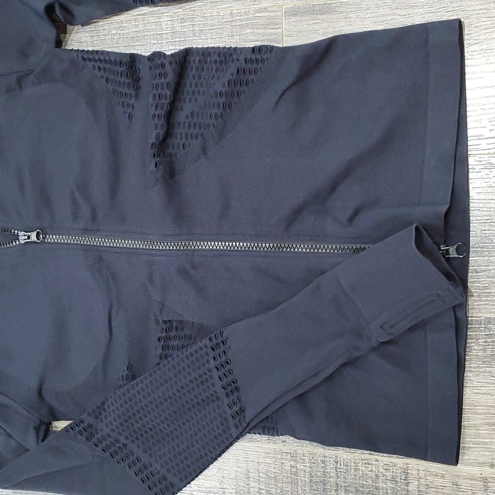Fabletics full zip running jacket - Picture 2 of 7